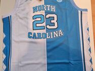 North Carolina Michael Jordan 23 Trikot Hell Blau Weiß Größe XL Neu - Bayreuth