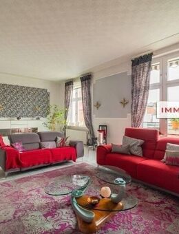 IMMOBERLIN.DE - Luxuriöse Altbauwohnung mit exquisitem Ambiente, Kamin, Terrasse & Lift nahe Bayerischer Platz - Berlin