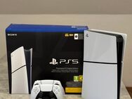 Playstation 5 Slim Digital Edition mit zwei Kontroller - Augsburg