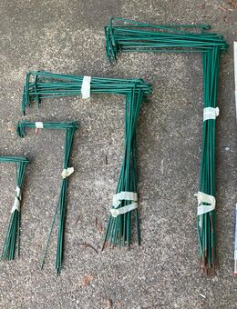 Pflanzenstützen / Link Stakes – 55 Stück – Metall grün beschichtet – gebraucht - Essen