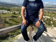 M42 gut aussehend XL bestückt und ausdauernd sucht eine Dame oder ein Paar für Freundschaft + - Remscheid Zentrum