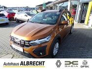 Dacia Sandero, Stepway Expression TCe 90, Jahr 2024 - Brandenburg (Havel)