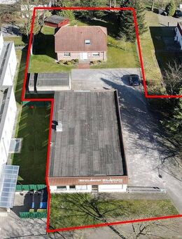 Hochwertiges Einfamilienhaus + Gewerbehalle 2 Garagen 10 Stellplätze in Lünen prov.-frei zu verk! - Lünen