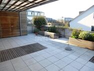 Düsseldorf-Lörick: Großzügiges Penthouse (5 Zimmer) mit Dachterrasse und Einbauküche! - Düsseldorf