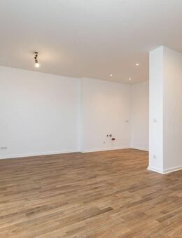 Frisch sanierte 2-Zimmer-Dachgeschosswohnung mit Charme und Weitblick - Leipzig