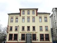 In top Lage zu City, Bahnhof & UKGM! Gemütliche und lichtdurchflutete 2 Zimmer-Wohnung in einem denkmalgeschützten Al... - Gießen