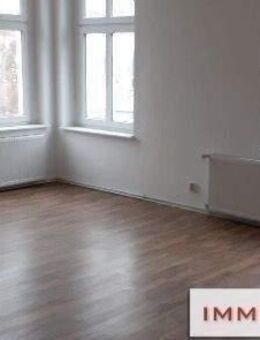 IMMOBERLIN.DE - Charaktervolles Wohn- und Geschäftshaus in zentraler Lage - Eberswalde