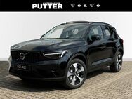 Volvo XC40, B3 Plus Dark 19 HarmanKardon, Jahr 2022 - Schwerte (Hansestadt an der Ruhr)