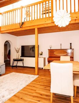 4-Zimmer Maisonette im Herzen von Herten: modernes FAMILY-HOME mit Kamin, Balkon und Garage - Rheinfelden (Baden)