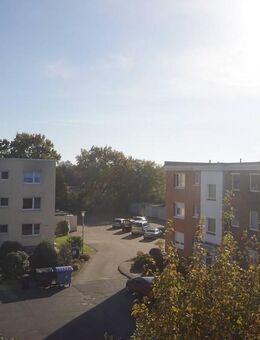Modernisierte 2 ZKB im Dachgeschoss an Langens Ortsgrenze - Langen (Landkreis Cuxhaven)