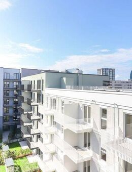 Lichtdurchflutete Wohlfühloase mit großzügigem Balkon und moderner Ausstattung in "Erstbezug" - Frankfurt (Main)