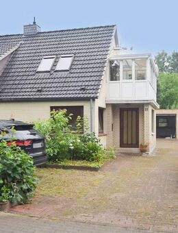 Gartenliebhaber gesucht! Wir bieten Traumlage am Stadtpark! - Norderstedt