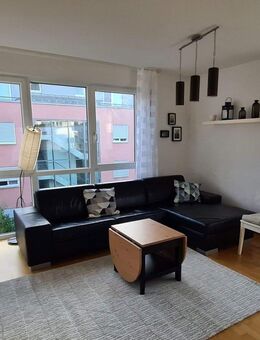 Sonnige 2-Z.-Whg mit Balkon, Aufzug und moderner Ausstattung in Toplage von Haar - provisionsfrei - Haar