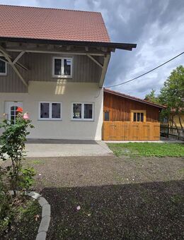 Sofort verfügbar! 5-Zimmer Wohnung mit Garten - Ländlicher Charme trifft modernen Wohnkomfort - Bad Waldsee