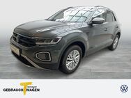 VW T-Roc, 1.5 TSI LIFE, Jahr 2023 - Lüdenscheid