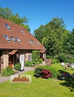 Stilvolles Wohnhaus mit 2 separaten Ferienappartements in idyllischer Lage - Neuburg