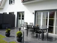 COURTAGEFREI ! Familienfreundliches Doppelhaus in Top-Lage von Kaltenkirchen - Kaltenkirchen