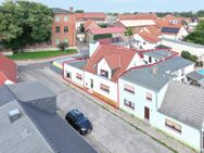 Elbnahe Idylle: Einfamilienhaus mit romantischem Innenhof & viel Potenzial - Barby (Elbe)