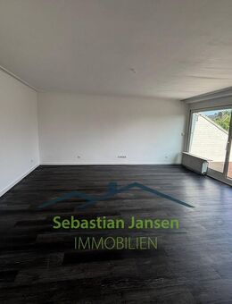 Renovierte 3-Zimmer-Wohnung mit Dachterrasse in zentraler und ruhiger Lage - Bocholt