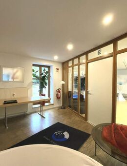 Exkl. Erdgeschoss-Einheit in Baunatal-Kirchbauna: 233 m²,Terrasse, flexible Teilungsmöglichkeiten - Baunatal