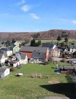 3-Raum-Wohnung mit Einbauküche in toller Lage ! - Langenweißbach