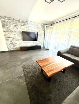 Alt Garbsen - Kernsaniertes Reihenmittelhaus, 5 Schlafzimmer, Wintergarten und Balkon! - Garbsen