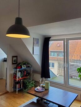 Sonniger Balkon am Museum - Hildesheim