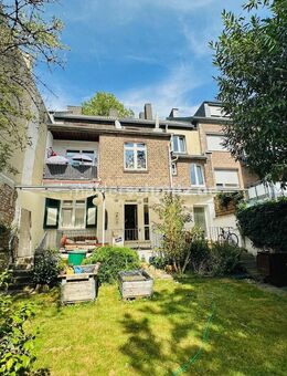 M'GLADBACH - WALDHAUSEN 3-FAMILIENHAUS IN VERMIETUNGSSICHERER LAGE! - Mönchengladbach