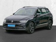 VW Tiguan, 1.5 TSI Life, Jahr 2023 - Lehrte