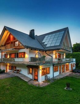 Exklusive Landhaus-Villa in malerischer Landschaft zwischen See und Golfplatz - Feldafing