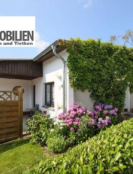 TT bietet an: Ebenerdiges Wohnen in idyllischer Lage - Bungalow in Schortens-Middelsfähr! - Schortens
