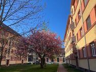 Kapitalanlage- Vermietete 2 Zimmerwohnung mit Balkon in Gohlis - Leipzig