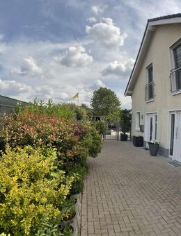 Diese neuwertige Immobilie sucht Ihre neue Familie - tolle Lage, toller Garten on top - - Datteln