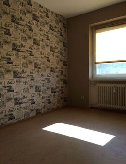 **provisionsfrei**// helle, schön geschnittene 3 ZKB ETW in Lebach, Talstraße - Lebach