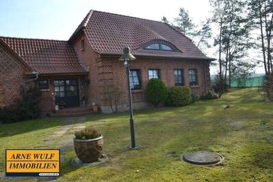 Top sanierter Zweiseitenhof in Einzellage
