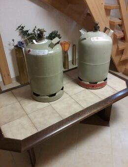 2 Gasflaschen ( 11kg ) zu verkaufen. - Frauenberg