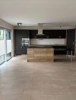 Neuwertige Mietwohnung in Glücksburg - 2 Zi., 85?m², Balkon, moderne Küche & Stellplatz - Glücksburg (Ostsee)