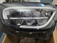 Originaler LED-Frontscheinwerfer für Mercedes-Benz GLC 300 4MATIC (Teilenummer A253 906 69 01), Baujahr 2019. - Wuppertal