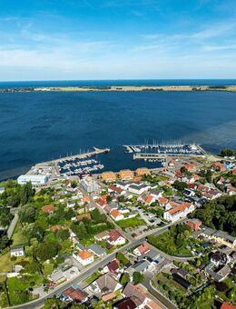 Großzügige 3-Zimmer Wohnung mit Wasserblick in Wiek, Rügen - Wiek