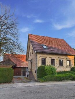 Charme & Potenzial: Zweifamilienhaus, Scheune und 1300 m² Grundstück für Ihre Vision | Oberderdingen - Oberderdingen