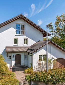 Familienfreundliches Domizil mit zauberhaftem Garten und weiterem Baurecht auf dem Grundstück - Gräfelfing