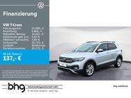 VW T-Cross, 1.0 TSI Life OPF, Jahr 2023 - Reutlingen