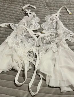 Einteiler-Body weiß in S - Hamburg