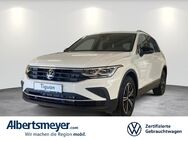 VW Tiguan, 2.0 TDI MOVE, Jahr 2023 - Nordhausen