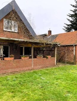 Idyllisch gelegenes Bauernhaus im Grünen - Berne