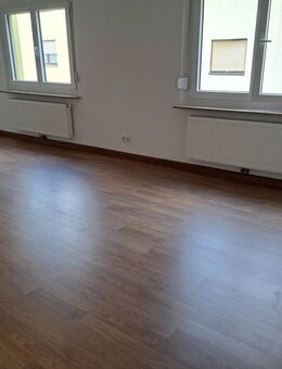 Großzügige und moderne 2-Zimmer-Wohnung in ruhiger Lage N-Süd - Nürnberg