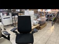 Steelcase Bürostuhl Schreibstuhl Drehstuhl Büromöbel UVP 1149€ - Schwalmstadt Zentrum