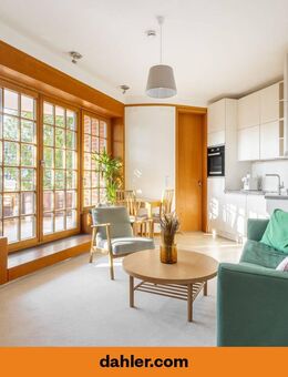 Charmante 2-Zimmer-Wohnung mit hochwertiger Ausstattung und Süd-West-Terrasse - Berlin