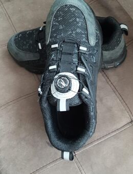 Clicker 3 halhoher Arbeitssicherheitsschuh der Größe 45 - Neunkirchen (Saarland)