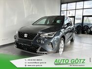 Seat Arona, FR 5-Jah Vorb VZE Digi BlindSpot vo hi LichtAssist SpurAssist Connect Sunset 4xEFH Ladeboden Armlehne Metallic, Jahr 2022 - Beilngries